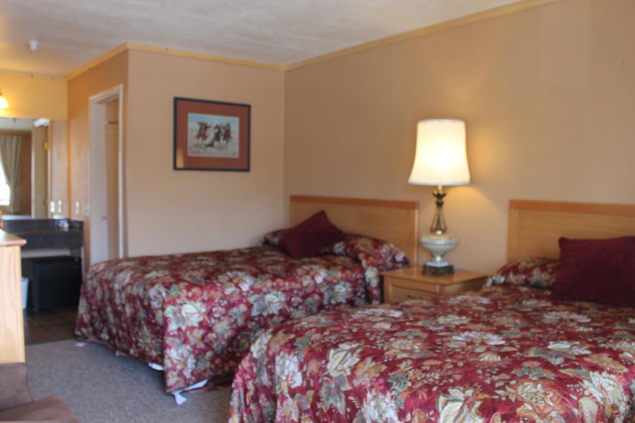 Whitney Portal Hotel And Hostel Лон Пайн Екстериор снимка